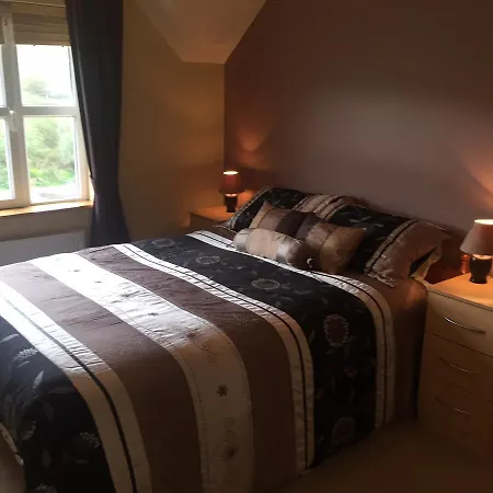 Cois Chnoic Classic, Dingle, Co.kerry Sleeps 6 Vakantiehuis